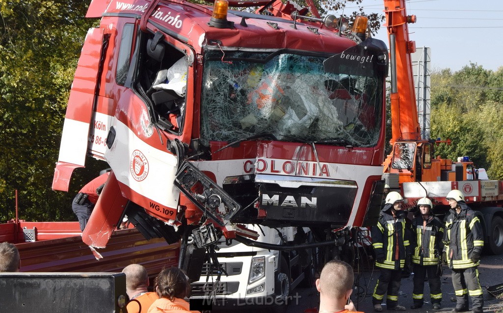 Schwerer VU PKlemm A 57 Rich Innenstadt Hoehe Koeln Chorweiler P116.JPG - Miklos Laubert